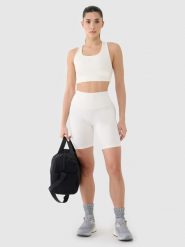 4F Legginsy kolarki treningowe damskie - białe L. Białe legginsy damskie 4f, l, bez wzorów, z dzianiny. W wyprzedaży za 79.99 zł.