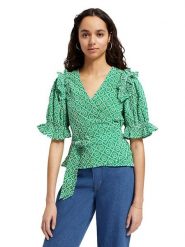 Scotch & Soda Bluzka w kolorze zielono-białym rozmiar: 36. Zielone bluzki damskie Scotch & Soda, bez wzorów, z bawełny, bez kołnierzyka, bez ramiączek. Za 145.26 zł.