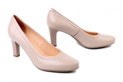 BIOECO BY ARKA 6337 1048 beż, czółenka damskie. Brązowe czółenka damskie Bioeco by Arka, bez wzorów, ze skóry, bez obcasa, na obcasie. Za 369.90 zł.