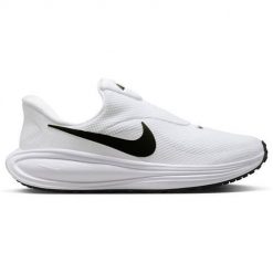 Buty do biegania męskie Nike Revolution 8 EasyOn. Białe obuwie do biegania damskie Nike, nike revolution. Za 441.00 zł.
