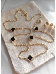 Miu Silver Pozłacany naszyjnik z masą perłową - dł. 60 cm rozmiar: onesize. Czarne naszyjniki damskie Miu Silver, pozłacane. Za 217.99 zł.