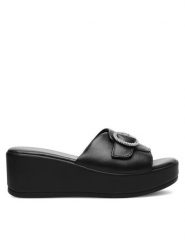 Lasocki Klapki ARC-3030-19 Czarny. Czarne klapki damskie Lasocki, bez wzorów, ze skóry, bez obcasa. Za 159.99 zł.