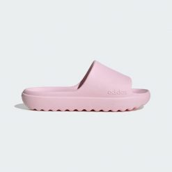 Klapki Adilette Lumia. Czerwone klapki i japonki męskie Adidas, z materiału. Za 149.00 zł.