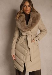 Beżowa Pikowana Kurtka o Eleganckim Kroju z Futerkiem i Wiązanym Paskiem Galinessa. Brązowe kurtki damskie Renee, na zimę, l, bez wzorów, z dzianiny, bez kaptura. Za 249.99 zł.
