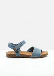 Sandały Mustang z materiału przypominającego jeans. Niebieskie sandały damskie bonprix, bez wzorów, z jeansu, bez obcasa. Za 259.99 zł.