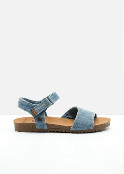 Sandały Mustang z materiału przypominającego jeans. Niebieskie sandały damskie bonprix, bez wzorów, z jeansu, bez obcasa. Za 259.99 zł.