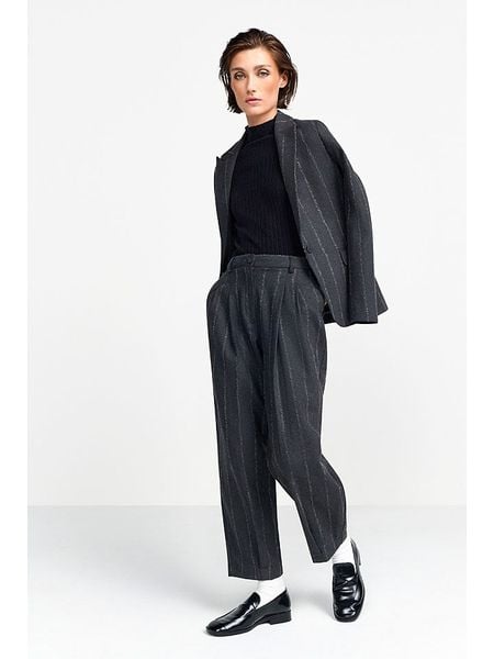 Rich & Royal Koszulka w kolorze czarnym rozmiar: XL. Czarne bluzki damskie Rich & Royal, xl, bez wzorów, prążkowane, bez kołnierzyka, bez ramiączek. Za 165.31 zł.