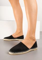 Czarne Espadryle Ozdobione Wyciętą Cholewką i Plecionką Wommea. Czarne espadryle damskie Renee, bez wzorów, bez obcasa, na płaskiej podeszwie. Za 64.99 zł.
