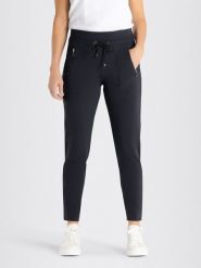 MAC Spodnie "Easy" w kolorze czarnym rozmiar: 36. Czarne spodnie materiałowe damskie MAC, bez wzorów, z materiału, z podwyższonym stanem. Za 266.66 zł.