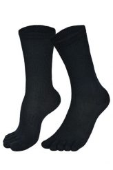 56% Wełna Merino Skarpety z palcami - Przeciw odciskom - Bruges. Czarne skarpetki damskie Norfolk, bez wzorów, z materiału. Za 105.99 zł.