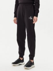 Calvin Klein Jeans Spodnie dresowe Monologo J20J225354 Czarny Slim Fit. Czarne jeansy damskie Calvin Klein Jeans. Za 219.99 zł.