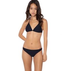 Figi do kostiumów kąpielowych dla kobiet Protest Mm Dangriga. Czarne figi damskie Protest, bez wzorów. Za 139.50 zł.