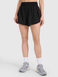 4F Szorty sportowe w kolorze czarnym rozmiar: XS. Czarne spodenki sportowe damskie 4f, xs, z materiału, outdoorowe. Za 83.42 zł.