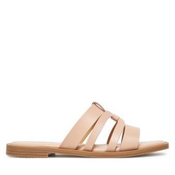 Klapki Tamaris. Czerwone klapki damskie Tamaris, bez wzorów, bez obcasa. Za 259.99 zł.