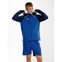 Zapinana na zamek bluza dresowa z kapturem Hummel Lead 2.0. Niebieskie bluzy sportowe męskie HUMMEL, bez wzorów, z dresówki, sportowe, bez kołnierzyka, bez ramiączek. Za 273.80 zł.