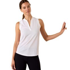 Damska koszulka do jazdy konnej Ariat Mesa. Białe t-shirty damskie Ariat, bez wzorów, bez kołnierzyka. Za 242.00 zł.