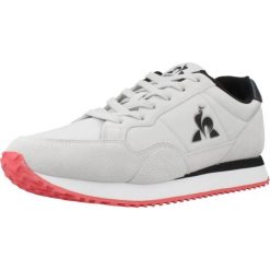 Buty LE COQ SPORTIF JET STAR_2 Szary. Szare buty trekkingowe męskie Le Coq Sportif, ze skóry, bez zapięcia, trekkingowe. Za 314.99 zł.