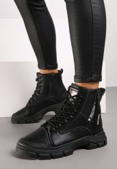 Czarne Traperki Botki na Grubej Podeszwie z Ozdobnym Suwakiem Floraline. Czarne botki damskie Born2be, na zimę, z futra, klasyczne, z okrągłym noskiem, bez obcasa, na płaskiej podeszwie, bez zapięcia. Za 99.99 zł.