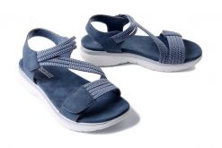 ARTIKER RELAKS 56C1330 niebieski, sandały damskie. Niebieskie sandały damskie Artiker Relaks, bez wzorów, bez obcasa, na płaskiej podeszwie. Za 147.92 zł.
