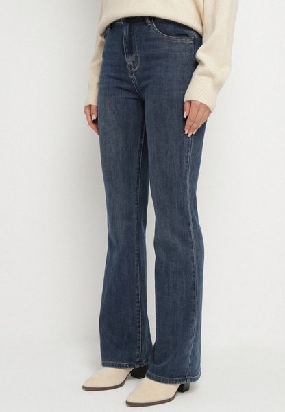 Niebieskie Jeansy Dzwony z Wysokim Stanem z Dodatkiem Wiskozy Alindria. Niebieskie jeansy damskie Born2be, z podwyższonym stanem. Za 109.99 zł.