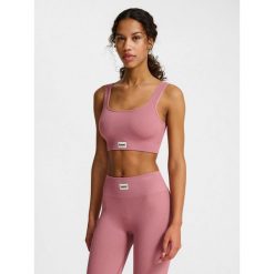 Bezszwowy biustonosz dla kobiet Hummel Pulse. Fioletowe biustonosze HUMMEL, bez wzorów. Za 153.50 zł.