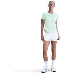Koszulka do biegania damska Nike HV2772. Zielone t-shirty damskie Nike, m, bez wzorów, z materiału, bez ramiączek. Za 269.99 zł.