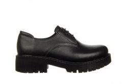 Półbuty Bayla-161 084 500 169 011 Black 161588, Czarny, Skóra naturalna - 40. Czarne półbuty damskie Bayla, bez wzorów, ze skóry, eleganckie, bez obcasa. W wyprzedaży za 224.10 zł.