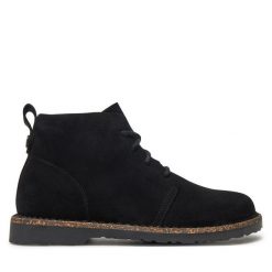 Trzewiki Birkenstock. Czarne botki damskie Birkenstock, bez obcasa, na płaskiej podeszwie, bez zapięcia. Za 769.99 zł.