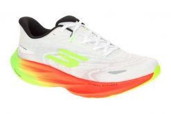 Buty do biegania męskie Skechers Aero Spark. Białe buty fitness męskie Skechers. Za 639.00 zł.