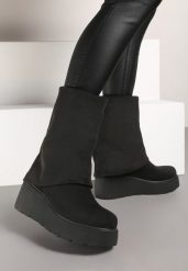 Czarne Ocieplane Botki na Koturnie z Wywiniętą Cholewką Vamila. Czarne botki damskie Born2be, z jeansu, eleganckie, bez obcasa, na koturnie, bez zapięcia. Za 159.99 zł.