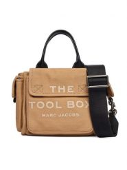 Marc Jacobs Torebka 2S4HCR006H03 Brązowy. Brązowe torebki klasyczne damskie MARC JACOBS, bez wzorów, z materiału, bez dodatków. Za 1,039.00 zł.