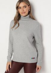 Szary Golf z Bawełną Wiskozą i Guzikami Tirila. Szare golfy damskie Born2be, l, z aplikacjami, z bawełny, bez ramiączek. Za 59.99 zł.