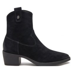 Kowbojki Caprice. Czarne botki damskie Caprice, bez obcasa, na słupku, bez zapięcia. Za 309.99 zł.