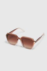 Okulary przeciwsłoneczne brązowe. Brązowe okulary przeciwsłoneczne damskie MOODO. Za 39.99 zł.
