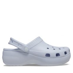 Klapki Crocs. Niebieskie klapki damskie Crocs, bez wzorów, bez obcasa. Za 199.99 zł.