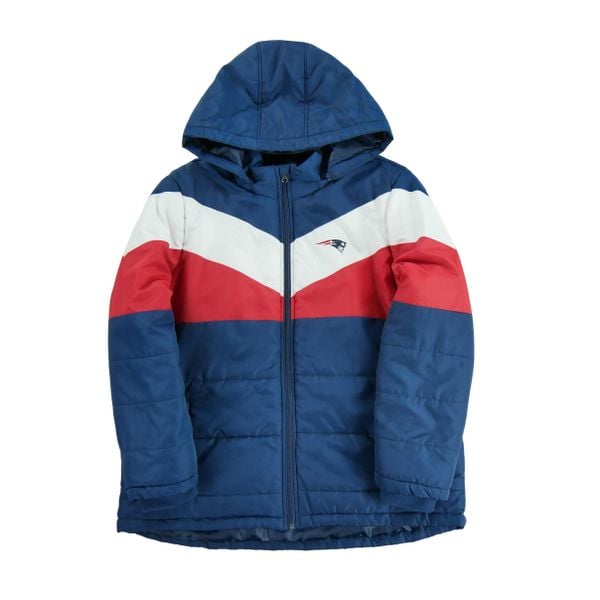 Second life - Kurtka puchowa NFL New England Patriots - Stan bardzo dobry. Niebieskie kurtki damskie NFL, bez wzorów, z puchu, bez kaptura. Za 241.07 zł.