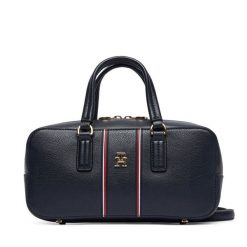 Torebka Tommy Hilfiger. Niebieskie torebki klasyczne damskie Tommy Hilfiger, bez wzorów, bez dodatków. Za 649.99 zł.