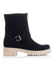 Zapato Skórzane botki w kolorze czarnym rozmiar: 38. Czarne botki damskie Zapato, bez obcasa, bez zapięcia. Za 241.56 zł.