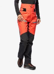 Spodnie z membraną damskie La Sportiva Supercouloir GTX Pro Pant. Czerwone spodnie materiałowe damskie La Sportiva, bez wzorów, z gore-texu. Za 1,945.89 zł.