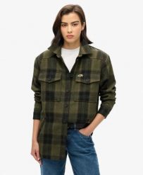 Superdry Koszula Overshirt z podszyciem Borg — Roderick Check Olive. Zielone koszule damskie Superdry., bez wzorów, z materiału, bez kołnierzyka, bez ramiączek. Za 430.25 zł.