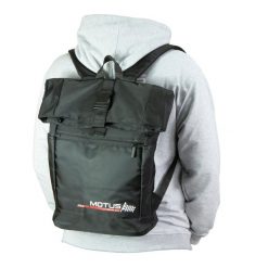 Plecak turystyczny, trekkingowy Motus 20 litrów. Czarne plecaki damskie MOTUS, bez wzorów. Za 89.00 zł.