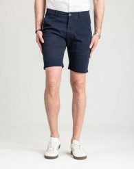 Męskie Spodenki Marcus Gerry Chino Shorts Dk. Navy 19-200266-7050, M. Niebieskie szorty męskie MARCUS, na lato, bez wzorów, z bawełny, biznesowe. Za 119.99 zł.
