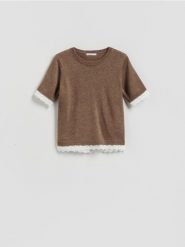 Sweter z dodatkiem wełny - brązowy. Brązowe swetry klasyczne damskie Reserved, l, z dzianiny, bez kołnierzyka. Za 119.99 zł.