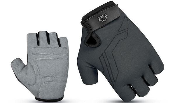 Rękawiczki rowerowe ProX Basic Air Vent czarne S. Czarne obuwie trekkingowe damskie PROX. Za 48.00 zł.