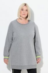 Damskie Długi sweter nadrukowany napis okrągły dekolt długi rękaw. Szare swetry klasyczne damskie Ulla Popken, plus size, z bawełny, bez kołnierzyka, plus size. Za 279.99 zł.
