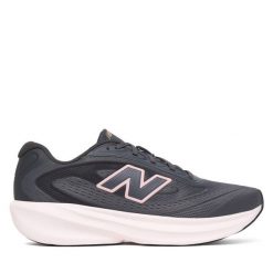 Buty do biegania New Balance. Szare obuwie do biegania damskie New Balance. Za 399.99 zł.