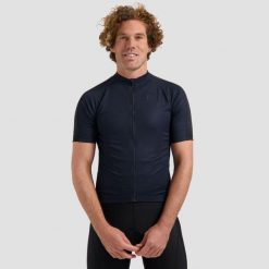 Koszulka rowerowa męska Rogelli EXPLORE. Fioletowe t-shirty sportowe męskie Rogelli, m, bez ramiączek, rowerowe. W wyprzedaży za 166.00 zł.