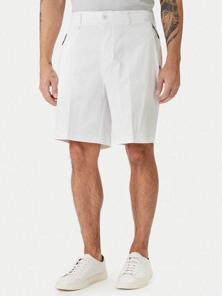 BOSS Szorty materiałowe Spirit70 50559983 Biały Relaxed Fit. Białe szorty męskie Boss, bez wzorów, z materiału. Za 899.99 zł.