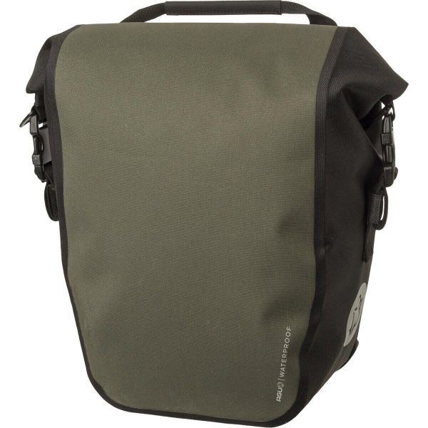 Torba Agu Shelter Click'nGo. Zielone torebki klasyczne damskie Agu, bez wzorów, bez dodatków. Za 422.00 zł.