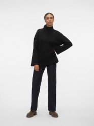 Vero Moda Sweter w kolorze czarnym rozmiar: XS. Czarne golfy damskie Vero Moda, xs, bez wzorów, z wełny, bez ramiączek. Za 74.27 zł.